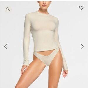 SKIMS Cream Long Sleeve Top